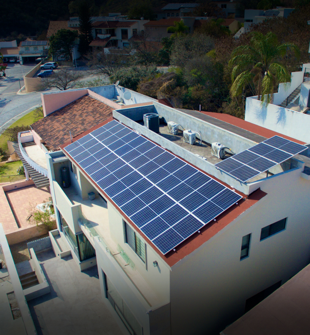 paneles solares en residencia